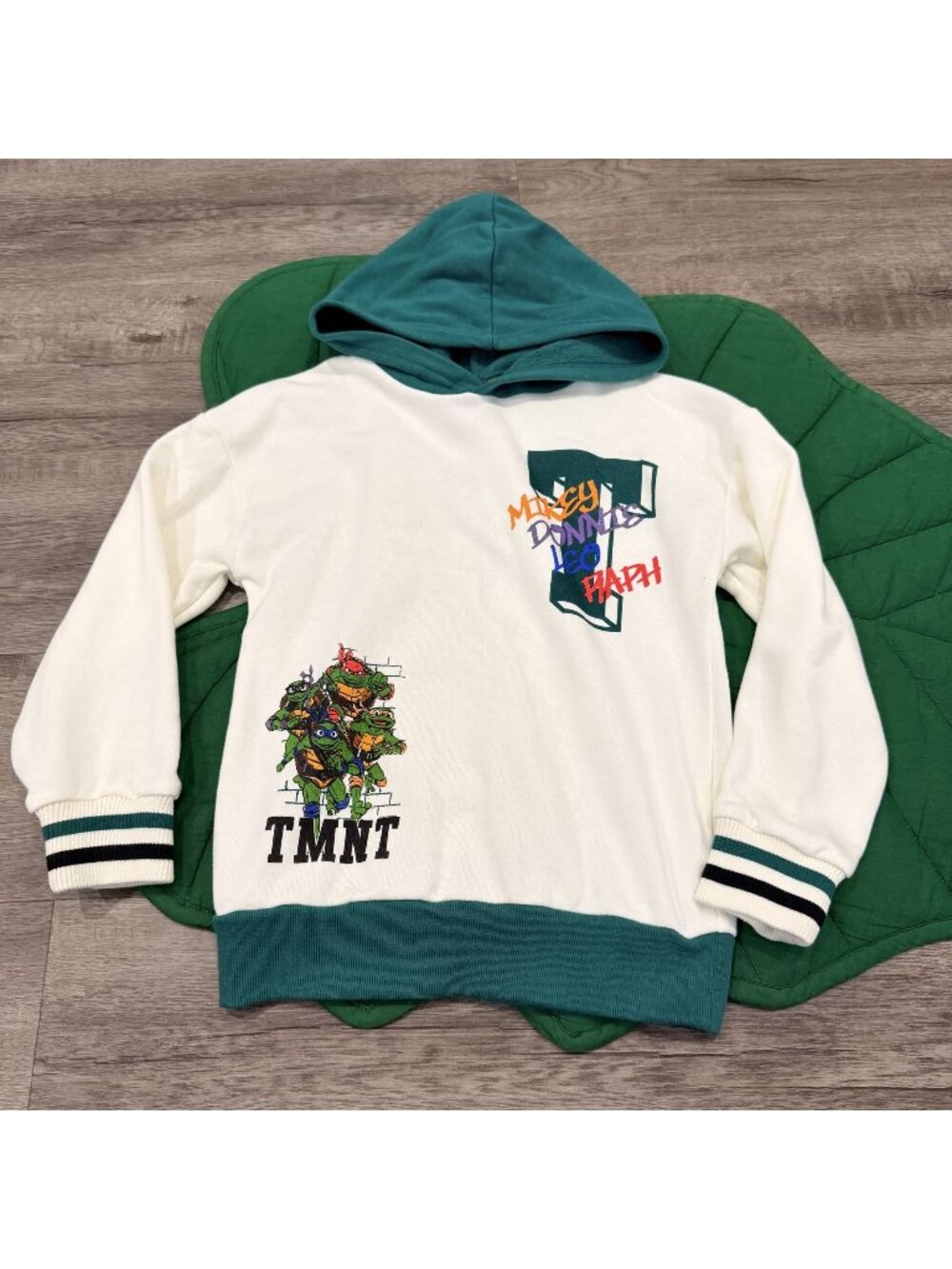 TMNT Ninja Turtles Hoodie Youth XS 7/8 Pullover Sweatshirt Warm Cozy
